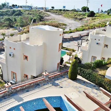 Evoteli Group Turquoise 3+1 Ozel Havuzlu * Bogazici