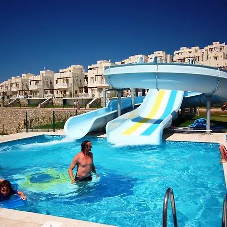 Evoteli Group Turquoise 3+1 Ozel Havuzlu Villa